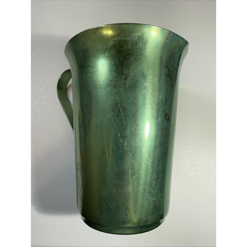 Vintage COLOR CRAFT Retro Mid Century Light Green Aluminum Pitcher Ice Catcher